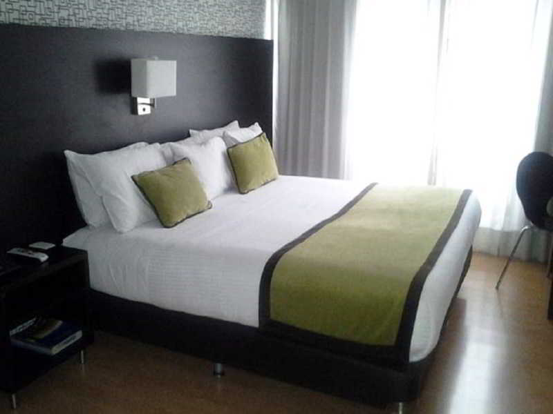 בוגוטה Hotel L'Etoile Javeriana מראה חיצוני תמונה