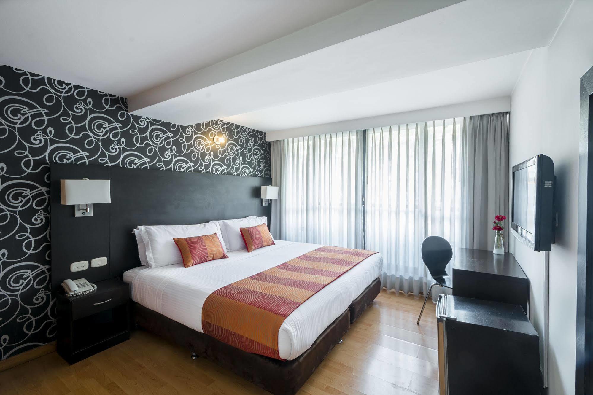 בוגוטה Hotel L'Etoile Javeriana מראה חיצוני תמונה