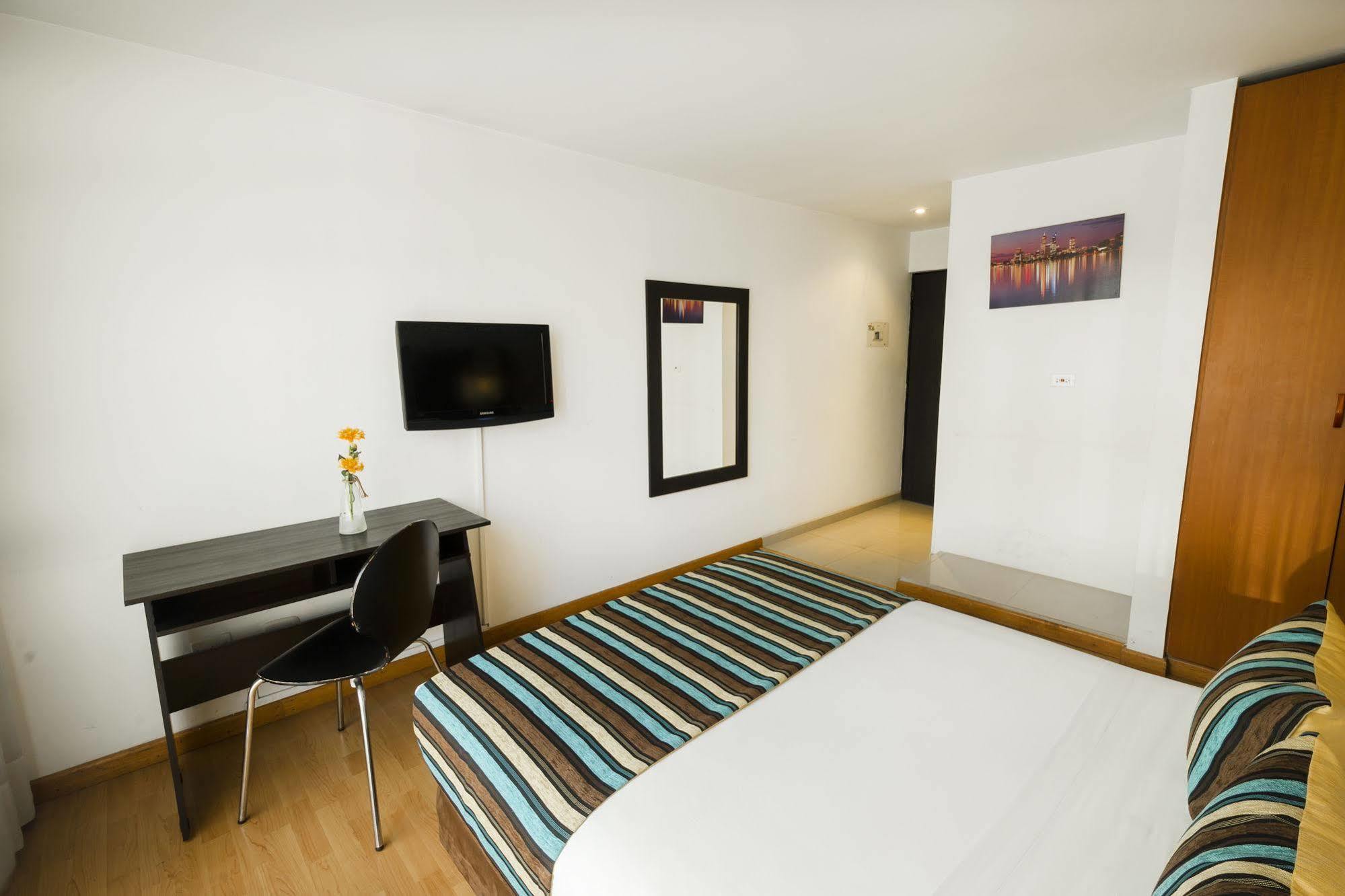 בוגוטה Hotel L'Etoile Javeriana מראה חיצוני תמונה